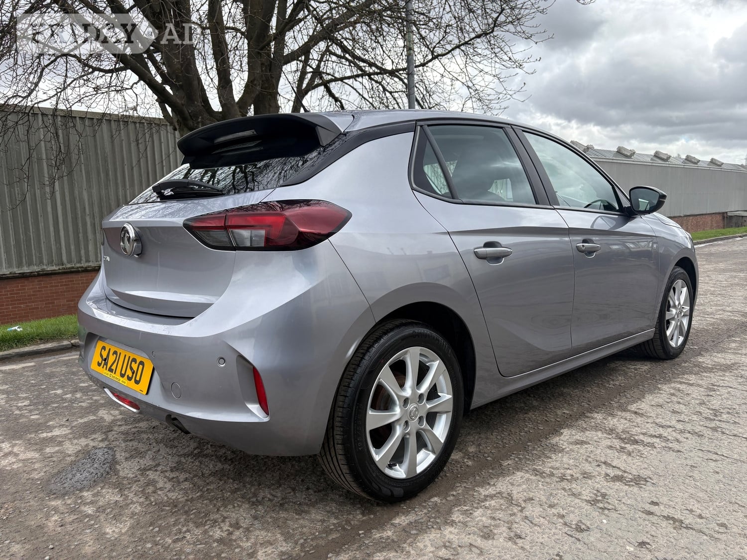 [ berth ]Vauxhall Corsa