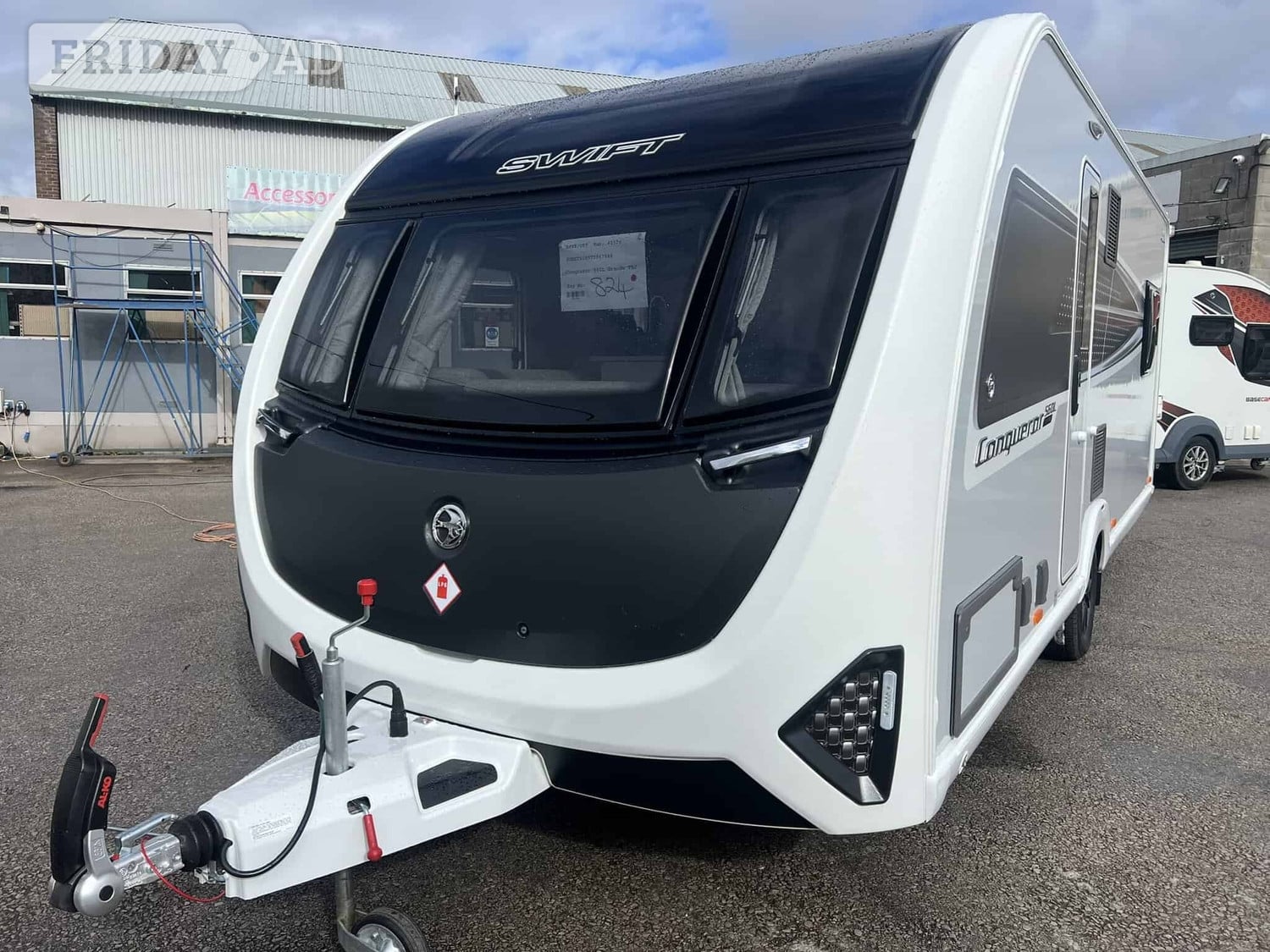 Swift Conqueror 560L Grande Cheadle