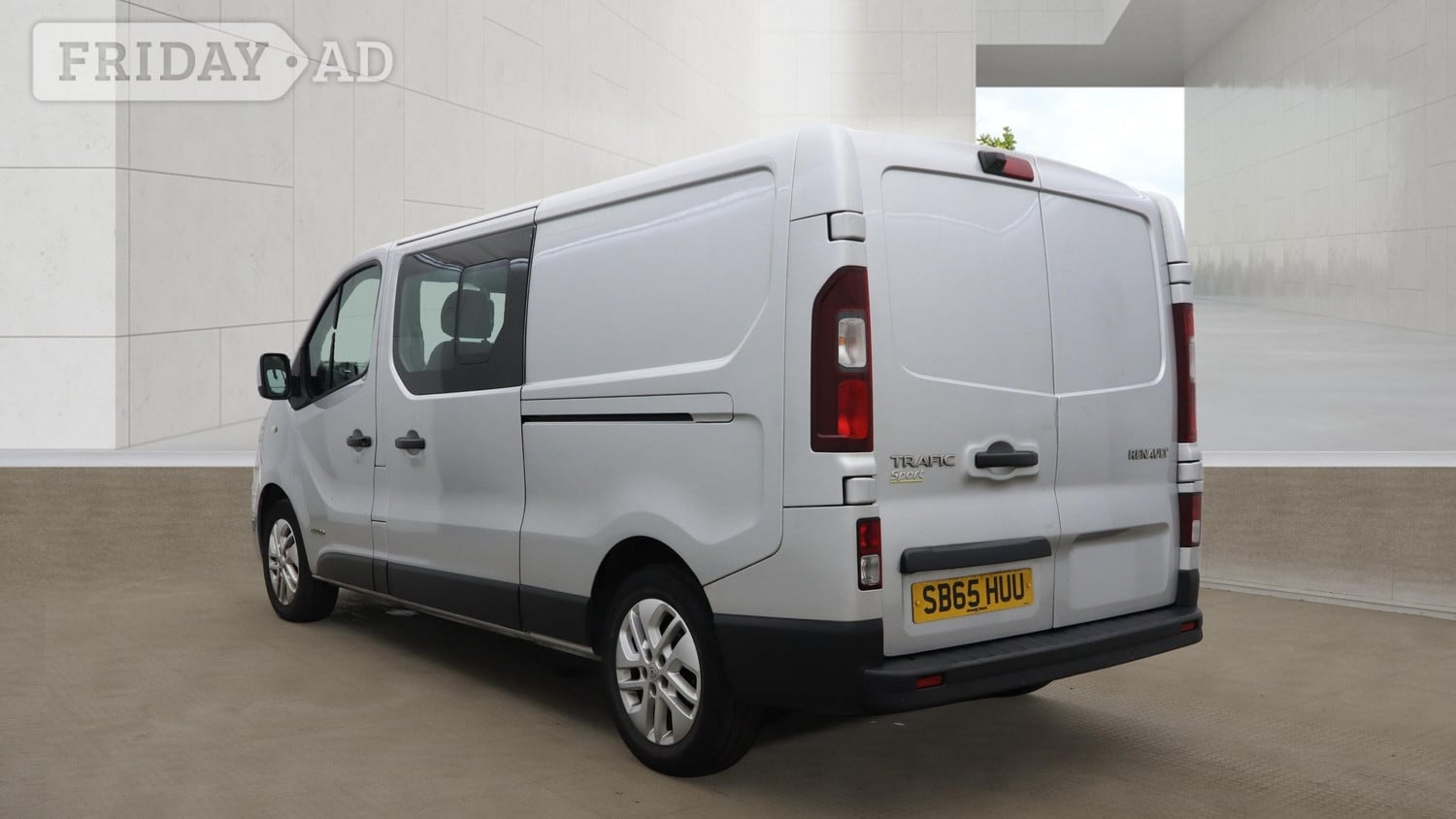 Renault Trafic 2015 - Vans & Commercial Vehicles