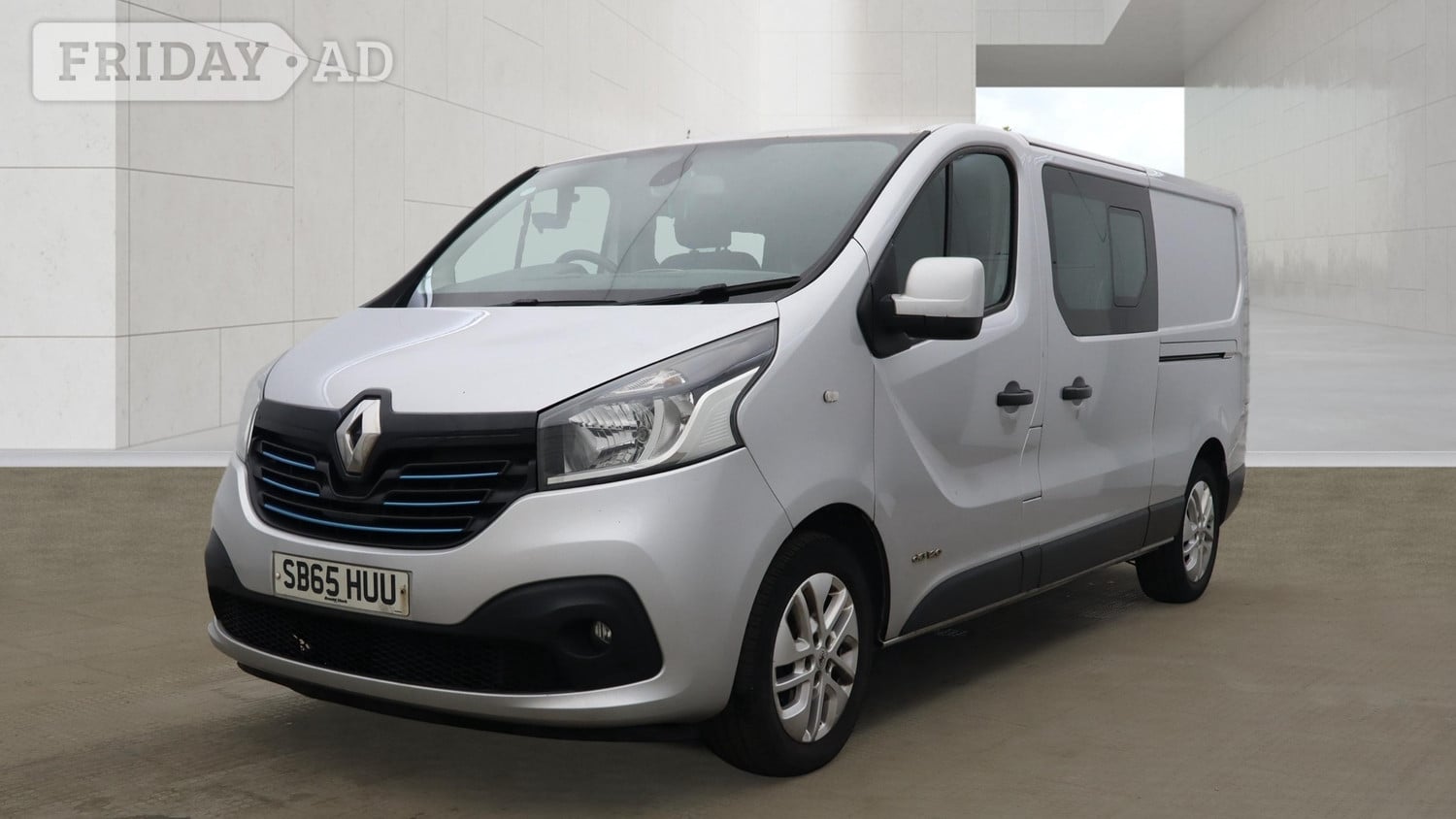 [ berth ]Renault Trafic