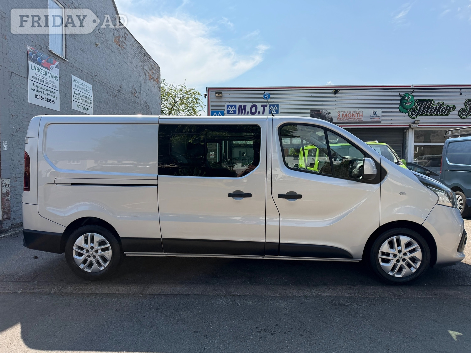 Renault Trafic 2015 in Kettering