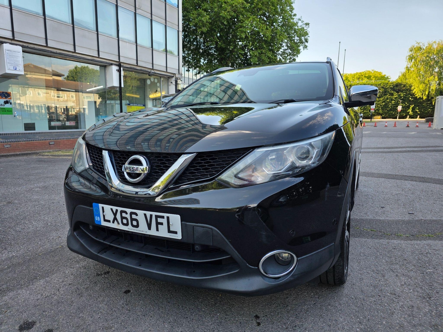 Nissan Qashqai 2016 - Cars