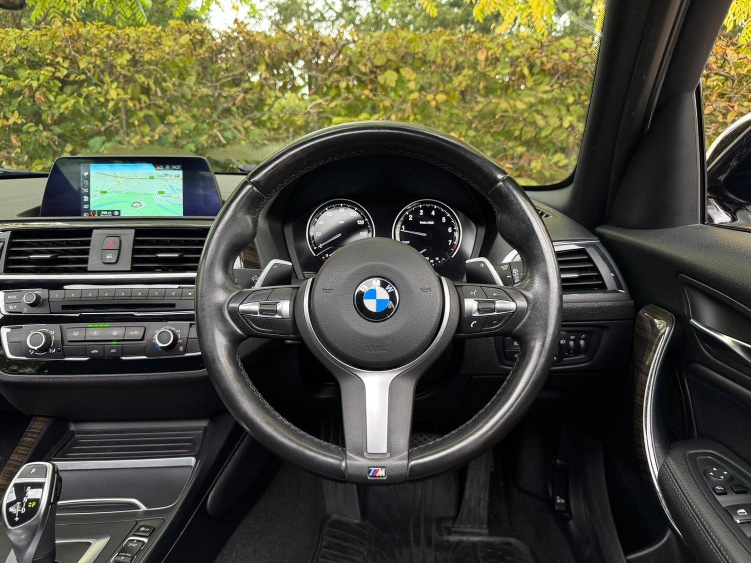 [ berth ]BMW 1 Series
