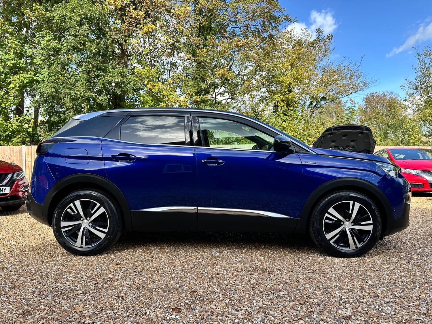 [ berth ]Peugeot 3008