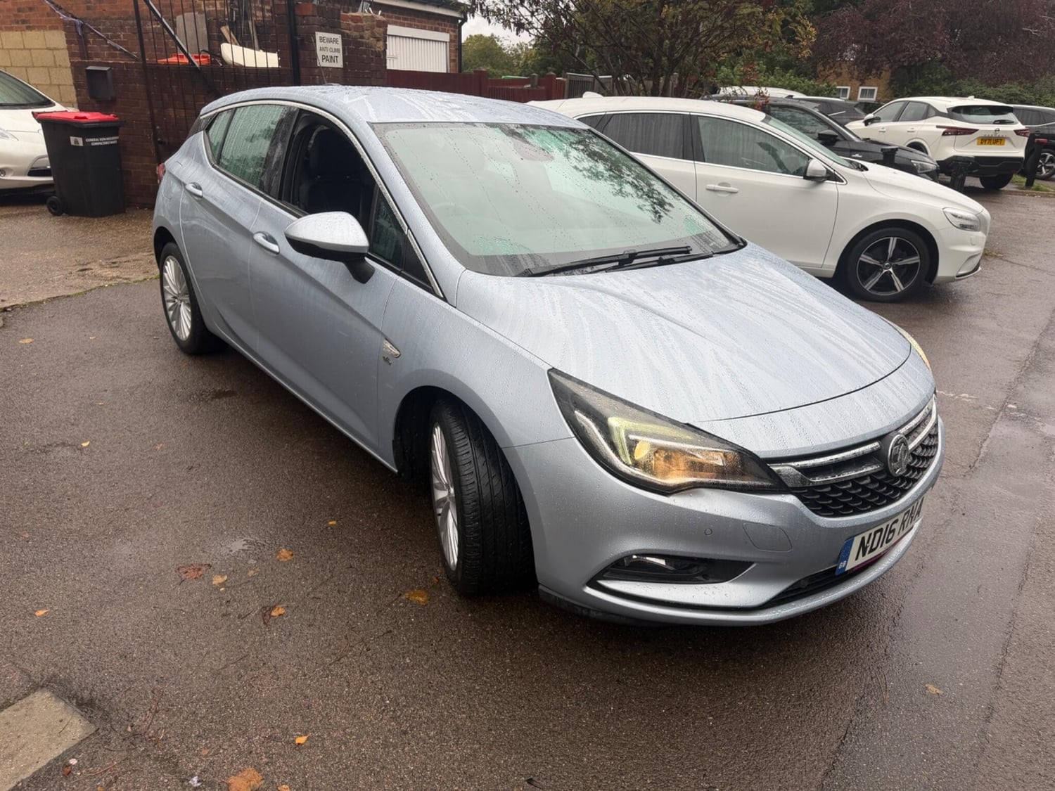 Vauxhall Astra Sutton