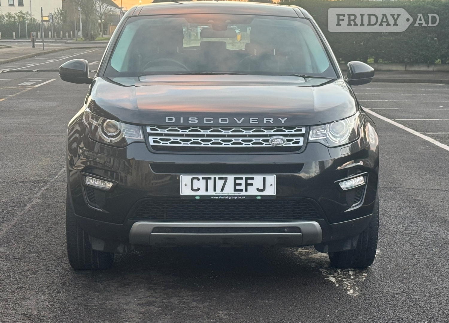 [ berth ]Land Rover Discovery Sport