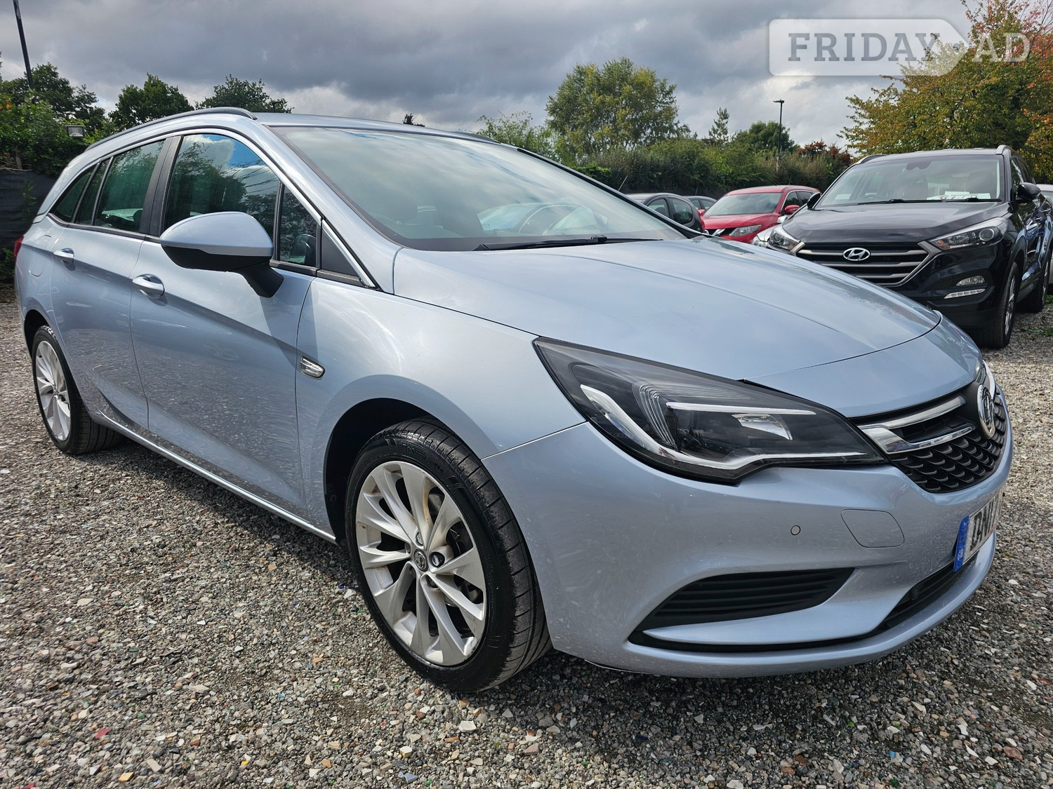 Vauxhall Astra 2017 in Leicester