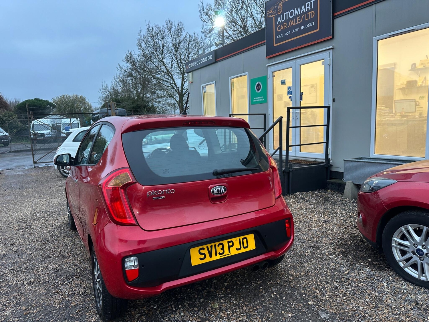 Kia Picanto 2013 - Cars in Sunbury-On-Thames