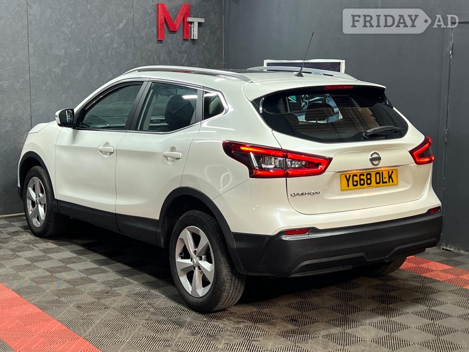 Nissan Qashqai 2018 - Cars in Halifax