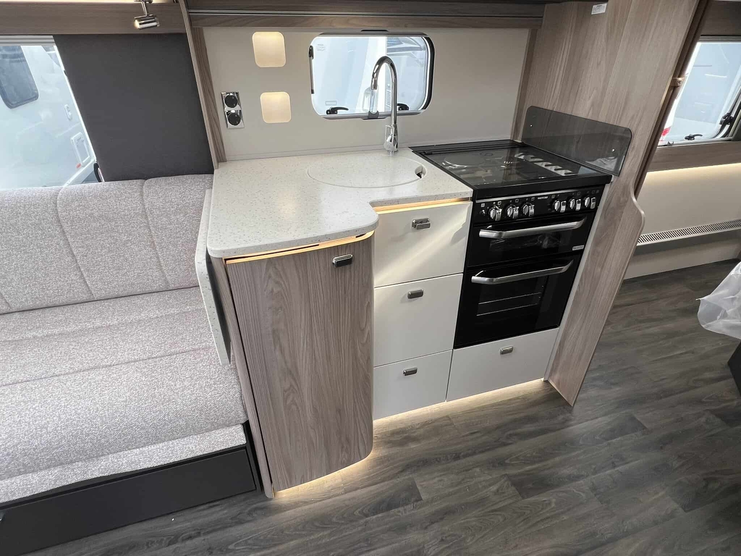 Swift Conqueror Grande 645 Cheadle