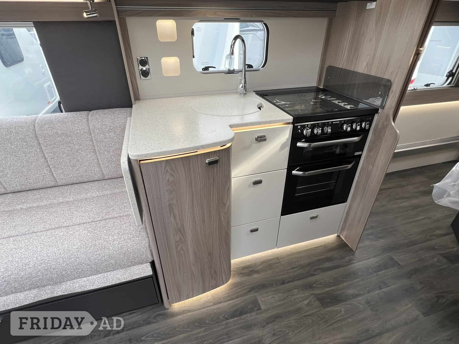Swift Conqueror Grande 645 Cheadle