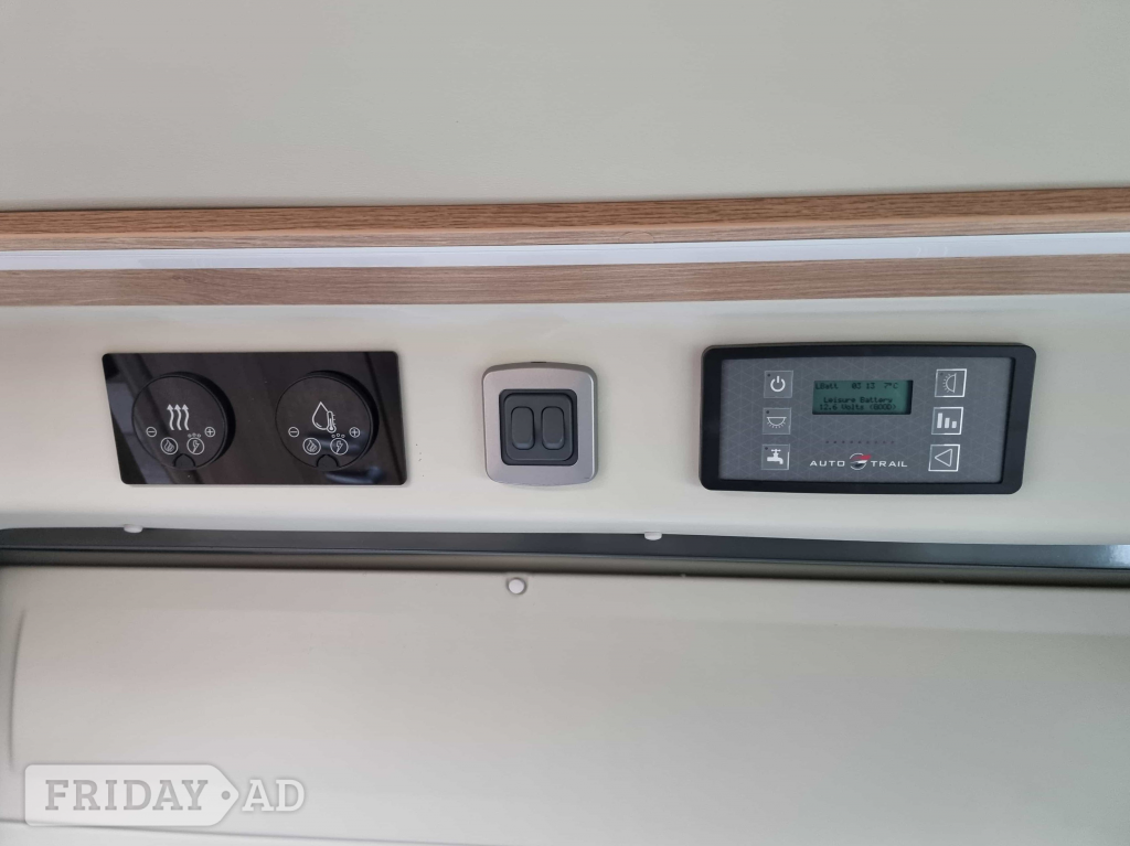 Auto-Trail V-Line 610 SE Highbridge