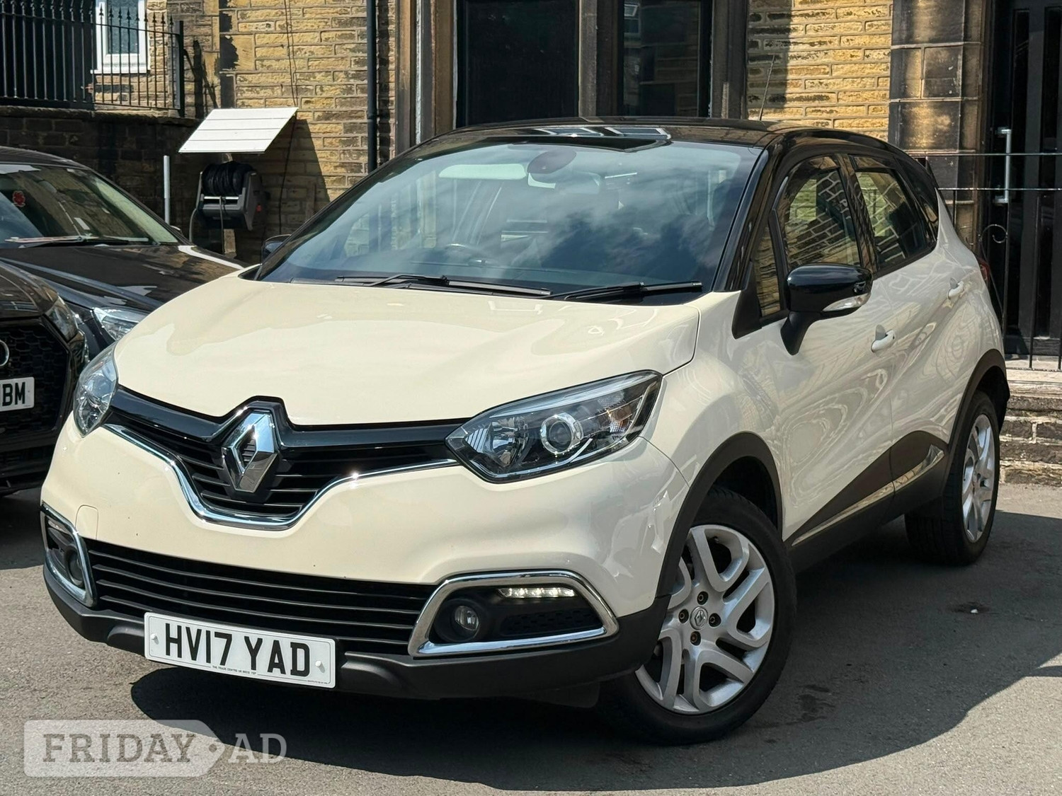 [ berth ]Renault Captur