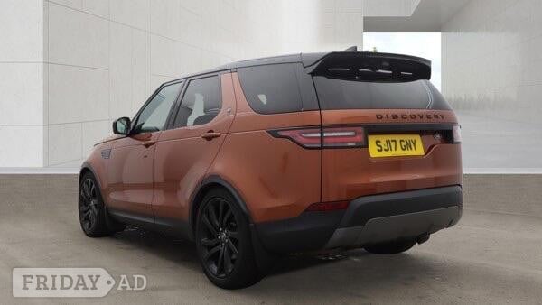 Land Rover Discovery 2017 - Cars in Pontypridd