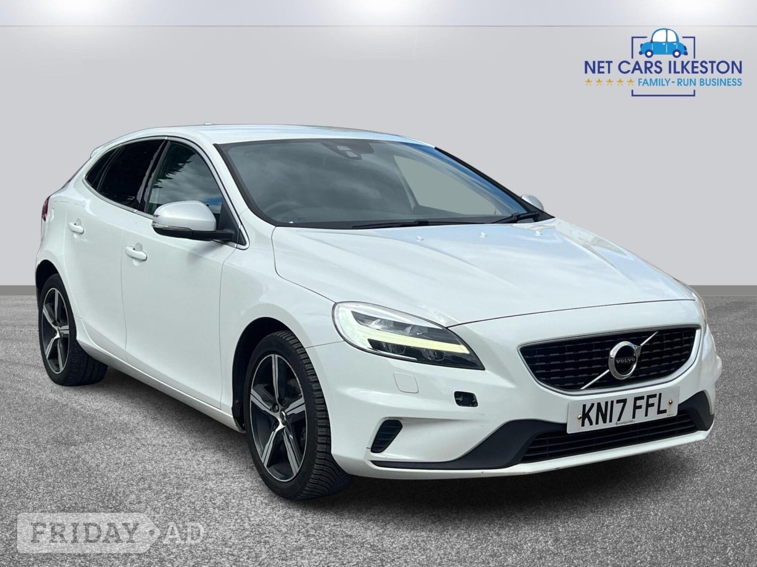 Volvo V40 2017 in Ilkeston