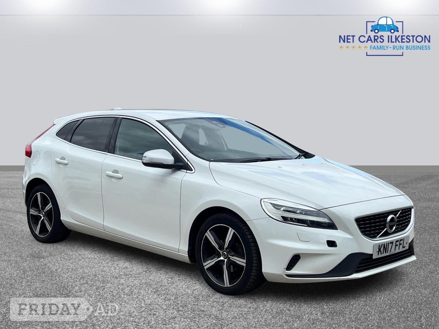 Volvo V40 2017 - Cars