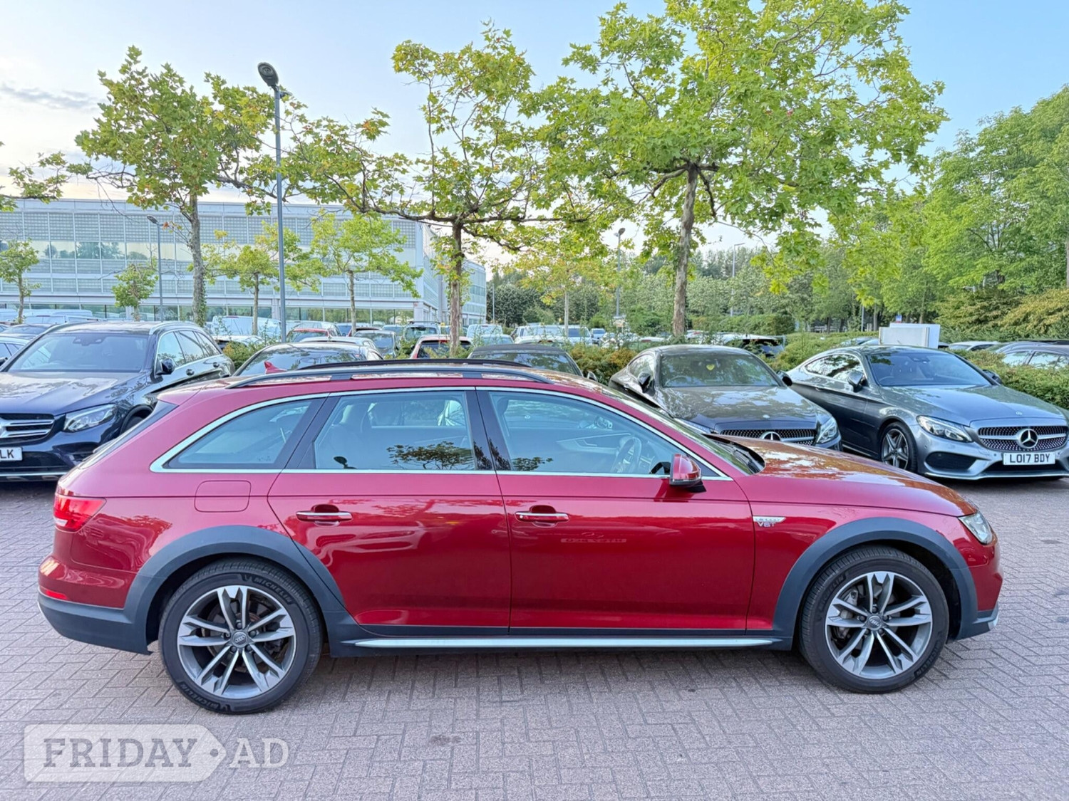 [ berth ]Audi A4 Allroad