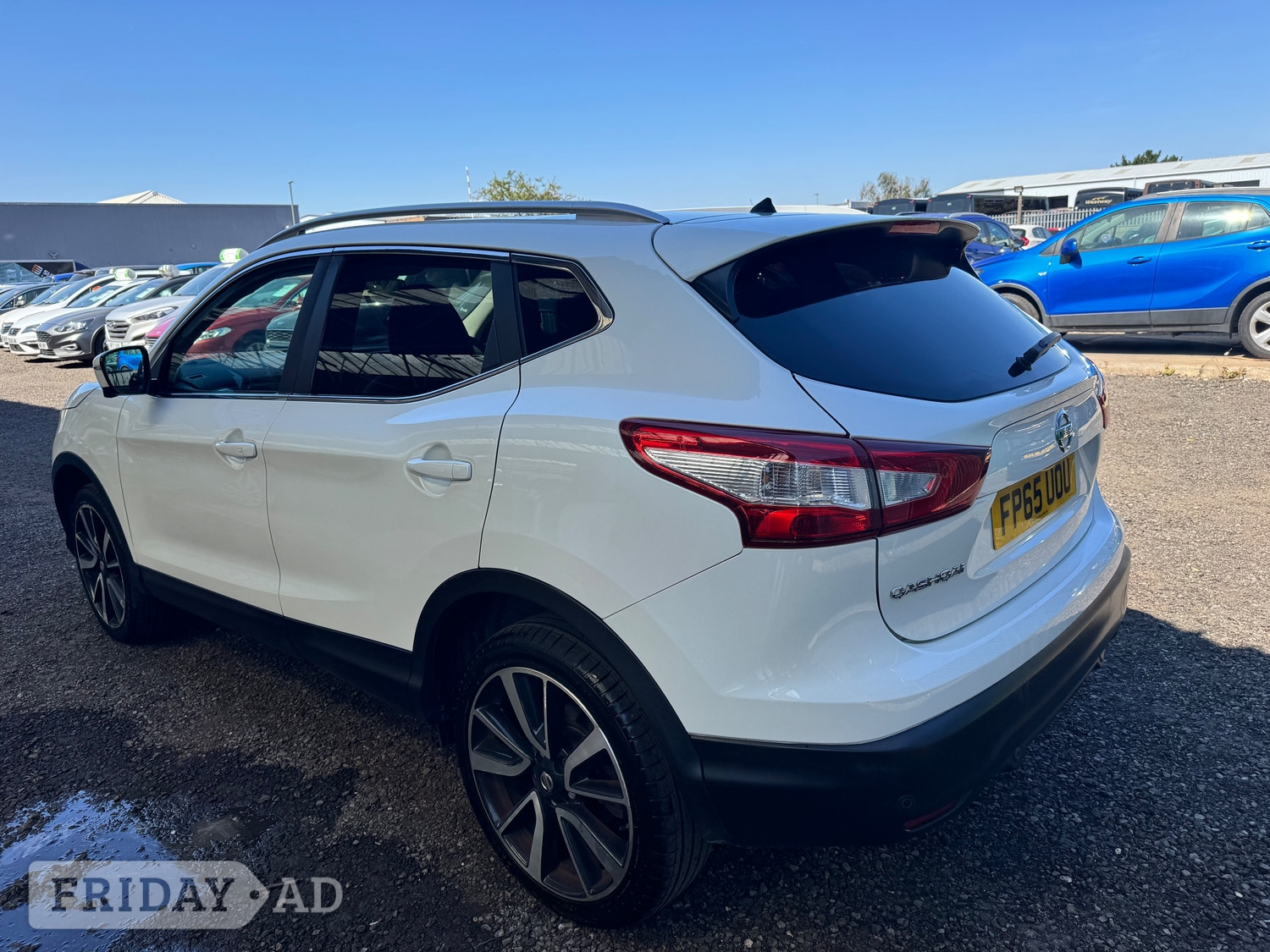 Nissan Qashqai 2015 - Cars