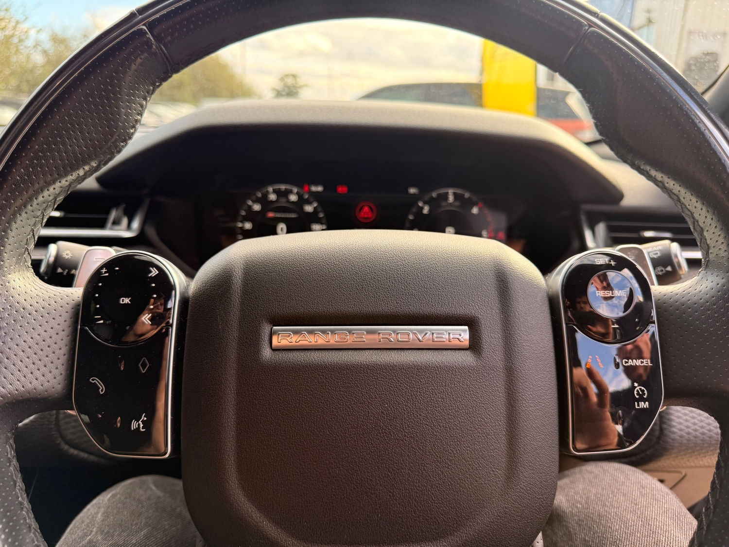 Land Rover Range Rover Velar 2017 - Cars in Atherstone