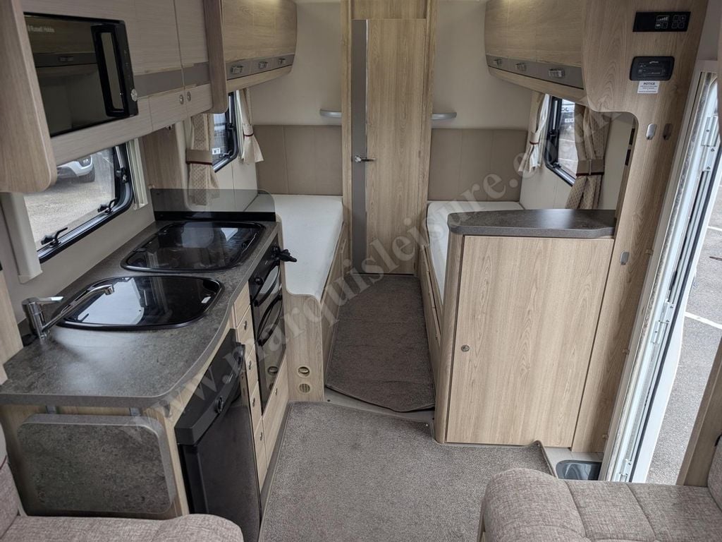 Elddis Majestic 185 2019 for sale - Motorhomes & Caravans in Sheffield