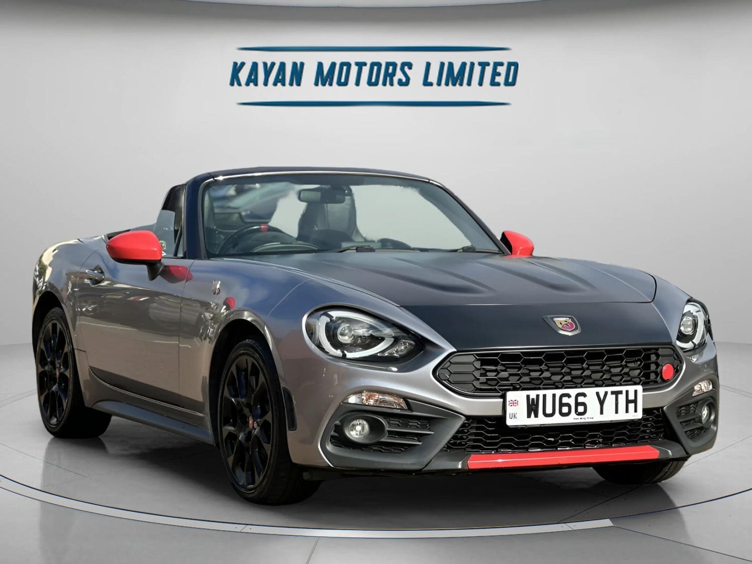 Abarth 124 Spider Kensington
