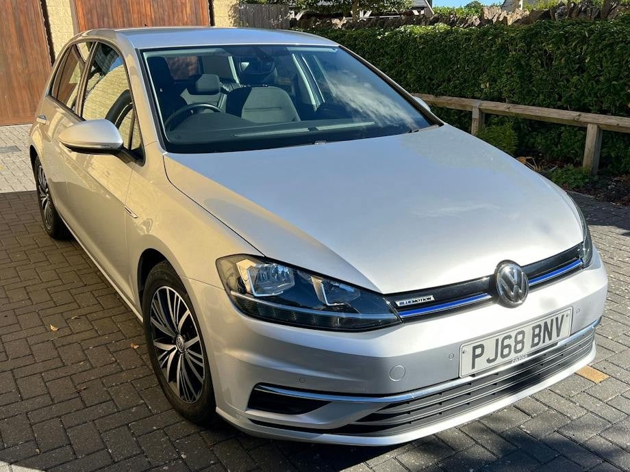 [ berth ]Volkswagen Golf