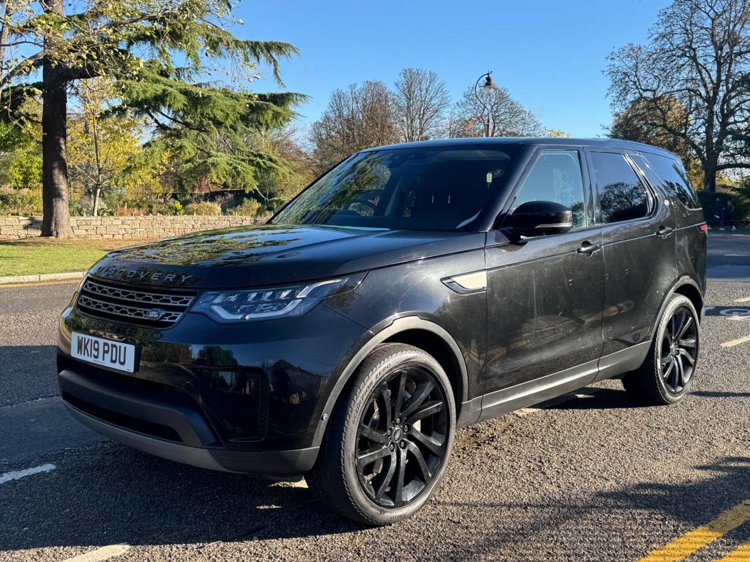 [ berth ]Land Rover Discovery