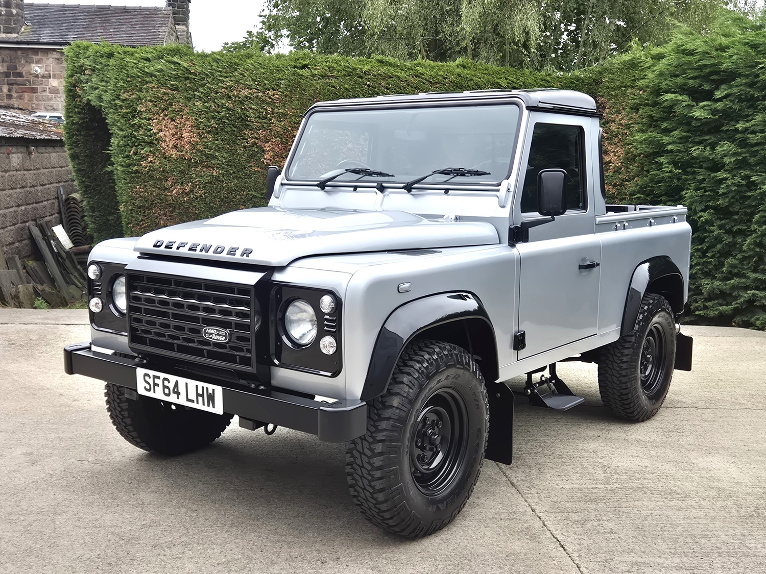 Land Rover Defender 90 Congleton