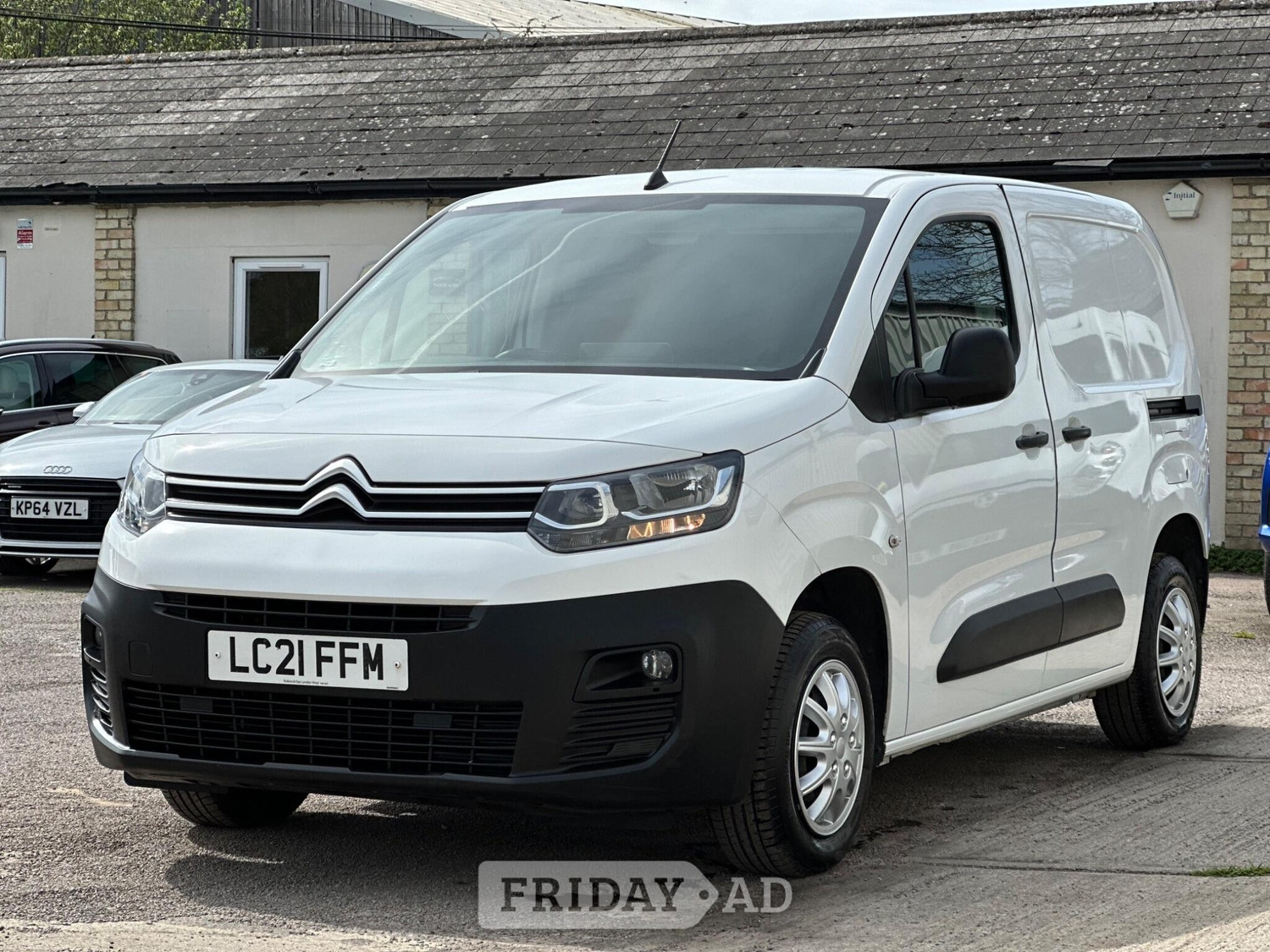 [ berth ]Citroen Berlingo