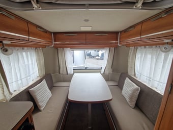 Eriba Touring Familia 320 2018