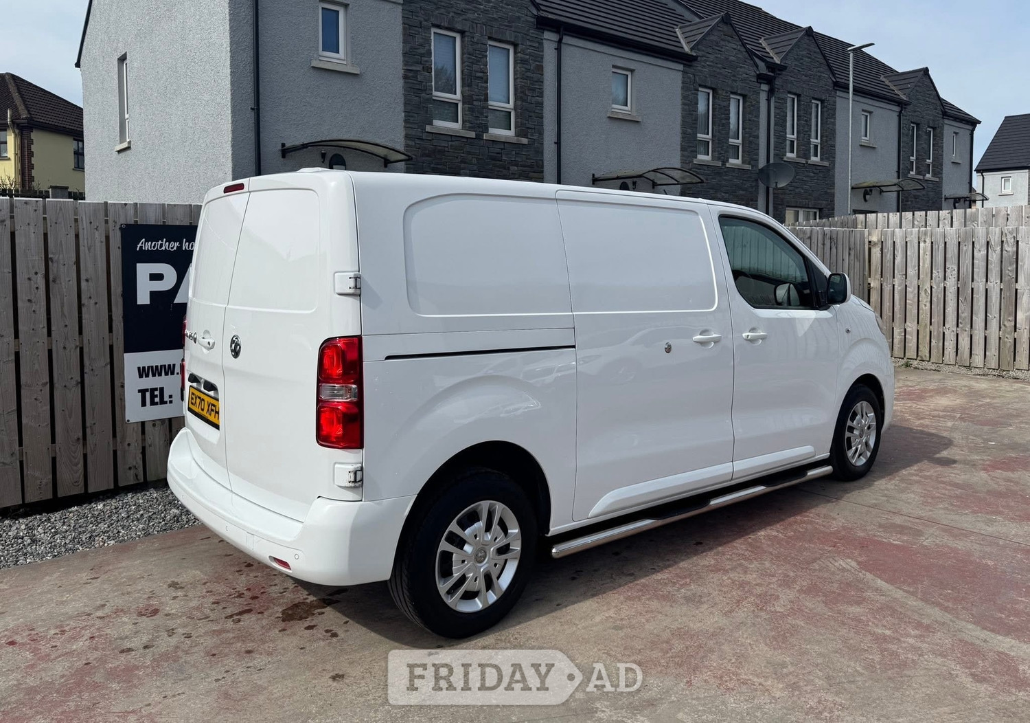 [ berth ]Vauxhall Vivaro