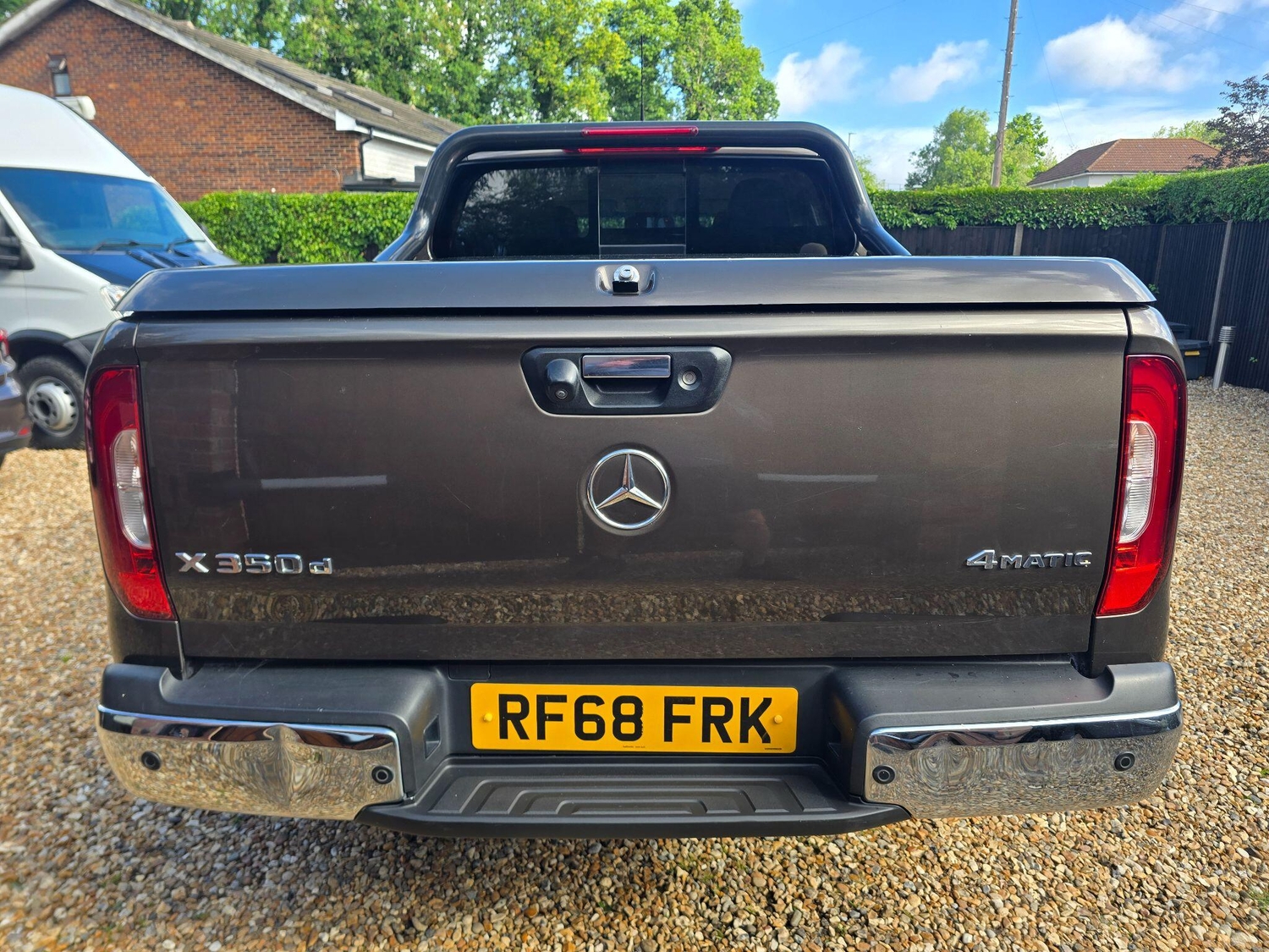 Mercedes-Benz X Class 2018 - Vans & Commercial Vehicles