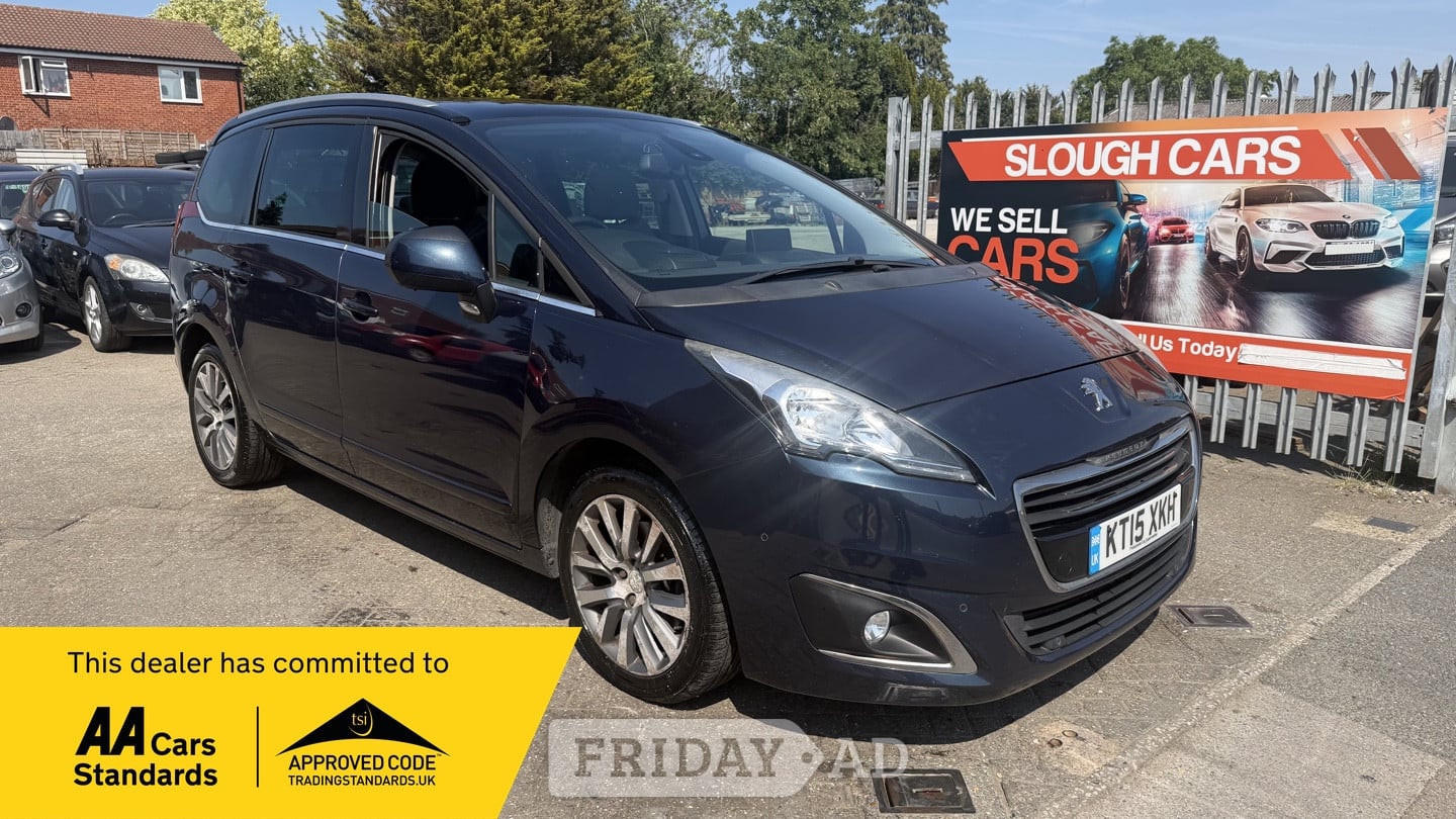 Peugeot 5008 2015 in Slough