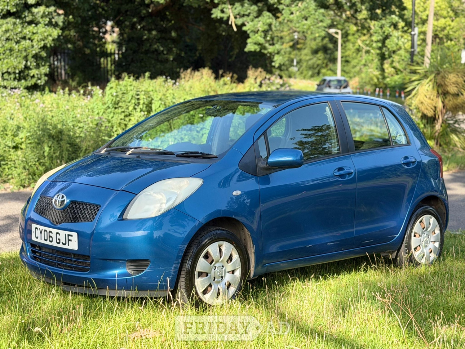 Toyota Yaris 2006 - Cars in Slough