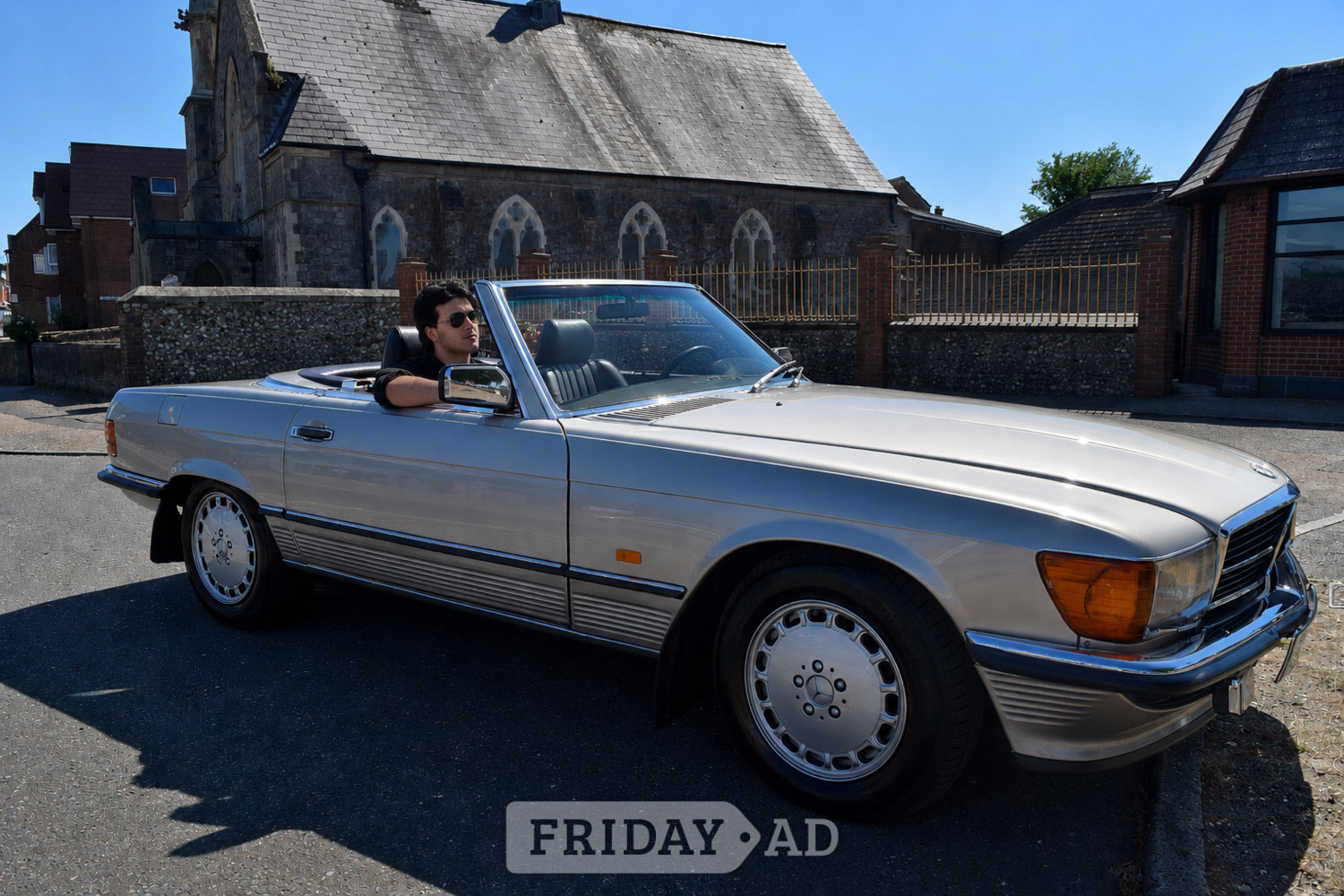 Mercedes-Benz SL 1988 - Cars in Lancing