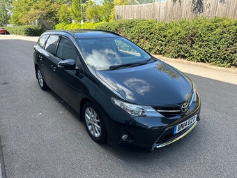 Toyota Auris 2014
