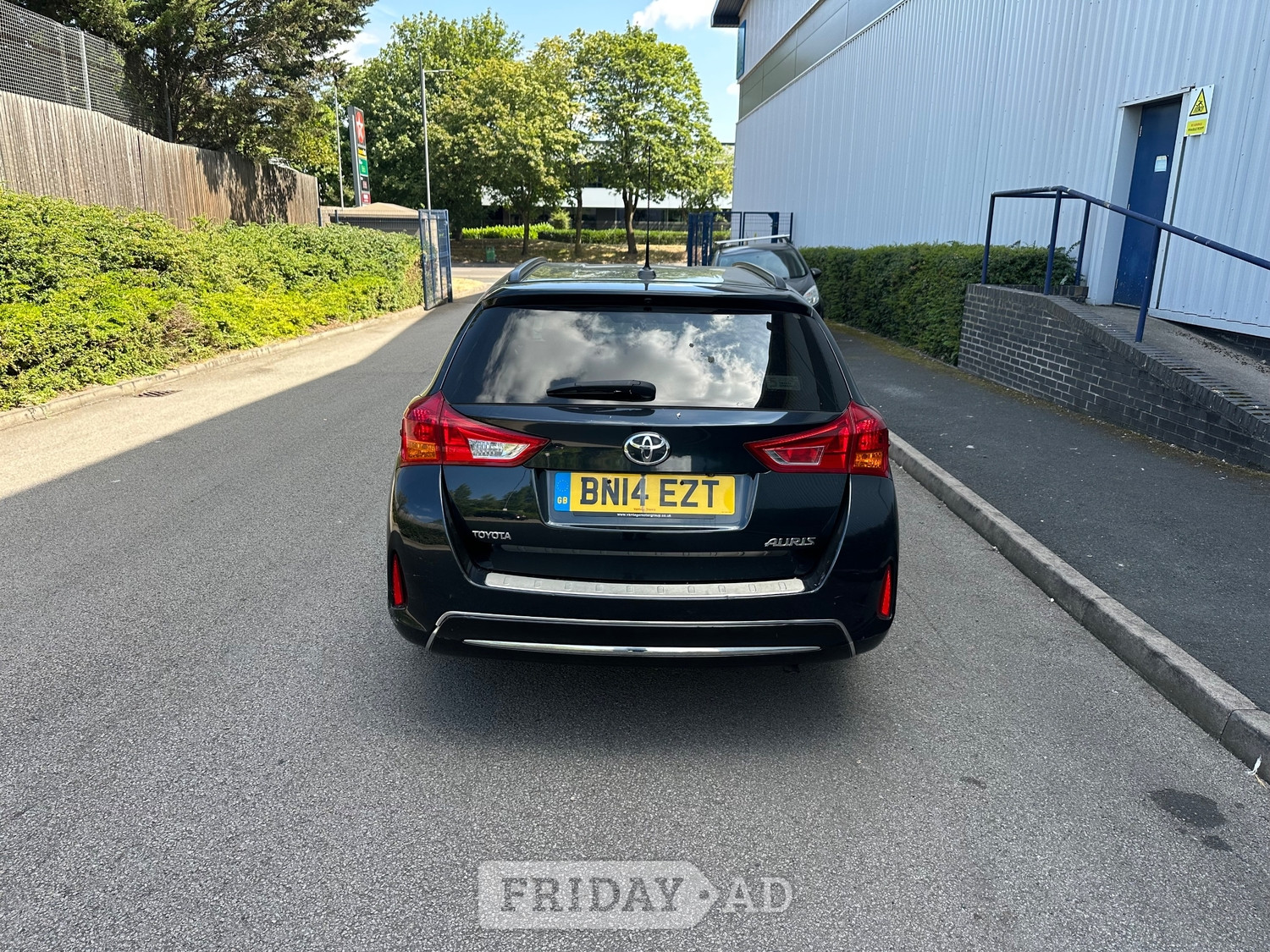 Toyota Auris 2014 - Cars in Birmingham