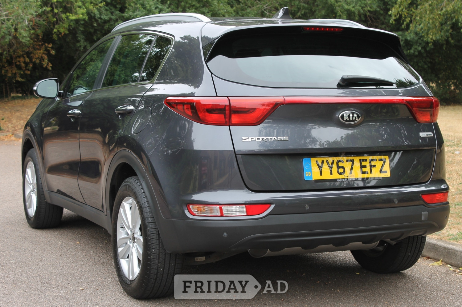 [ berth ]Kia Sportage