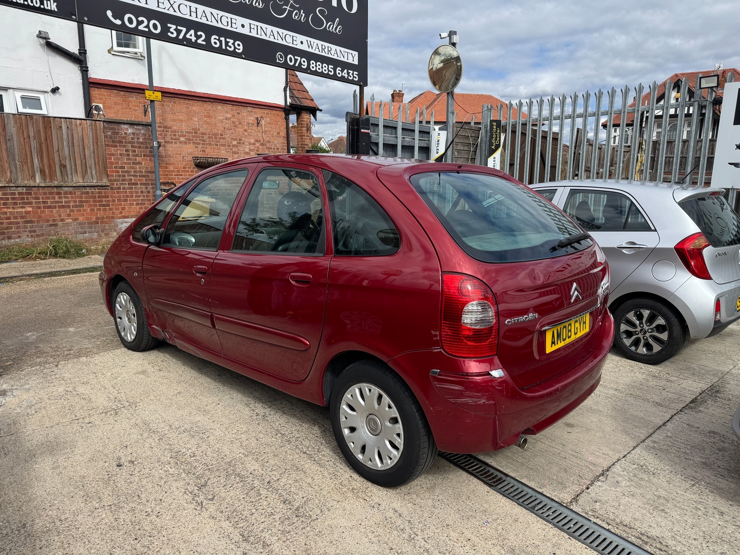 [ berth ]Citroen Xsara Picasso