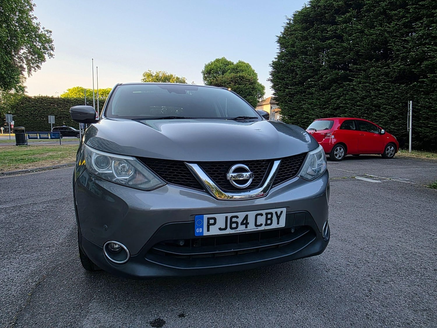 Nissan Qashqai 2014 - Cars in Hounslow
