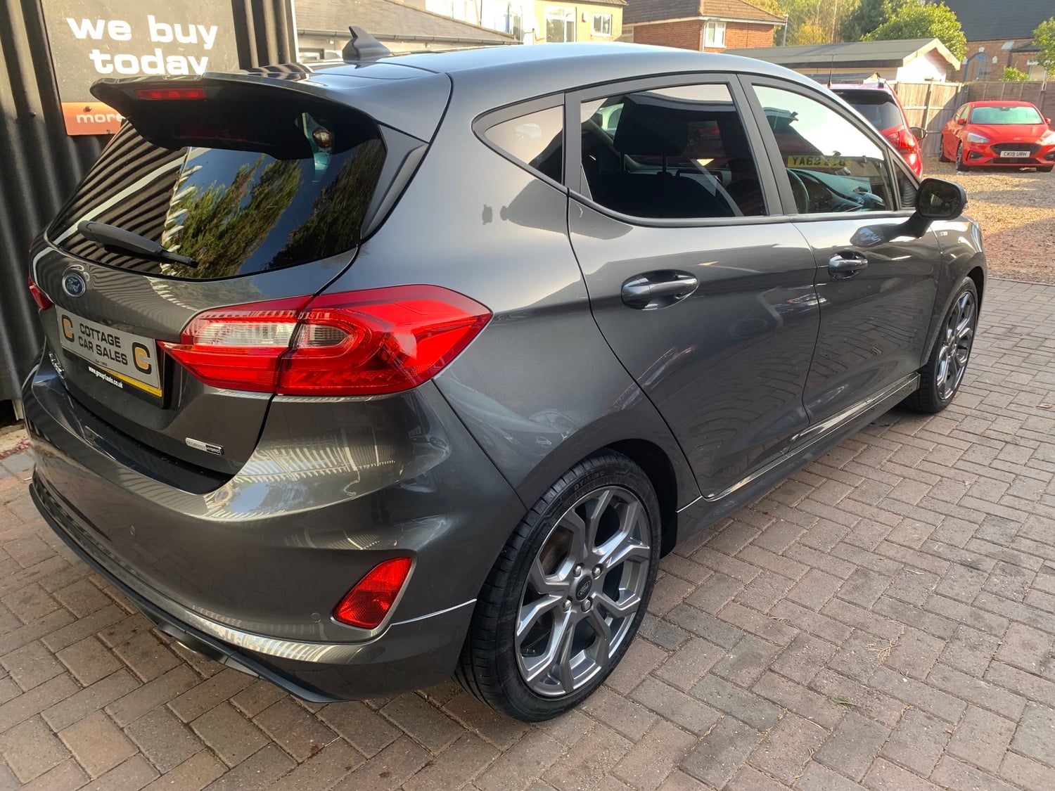 [ berth ]Ford Fiesta