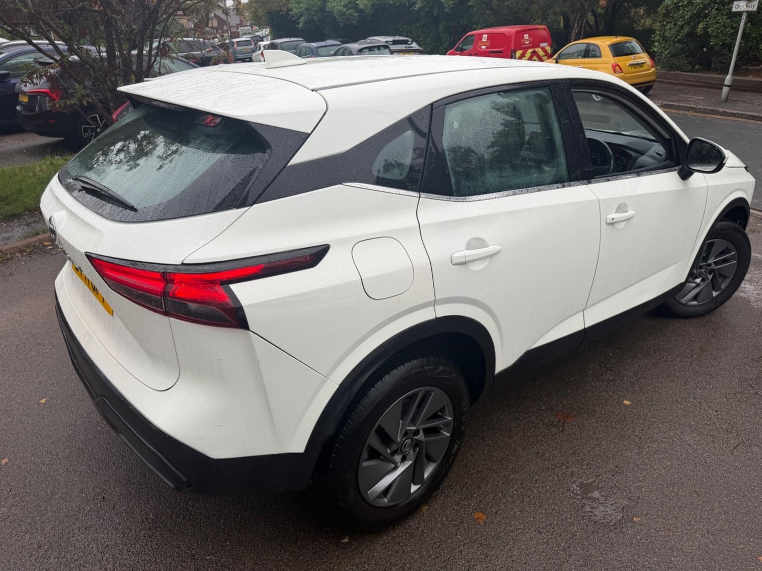 Nissan Qashqai Sutton
