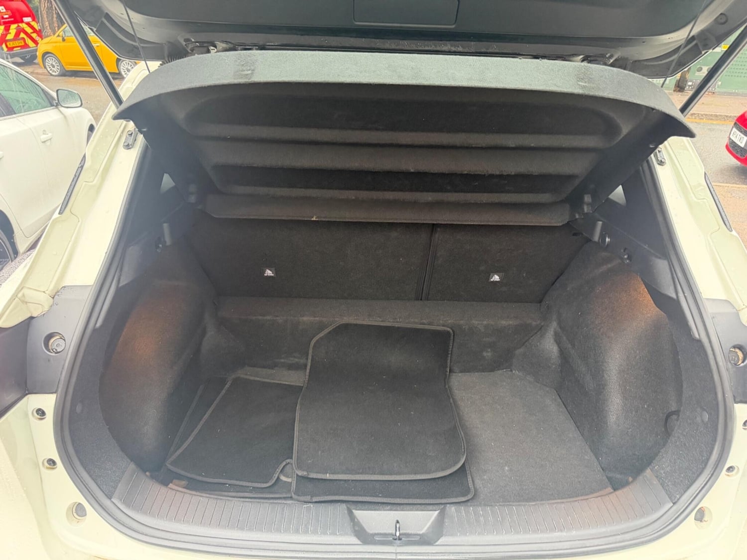 Nissan Qashqai 2021 - Cars