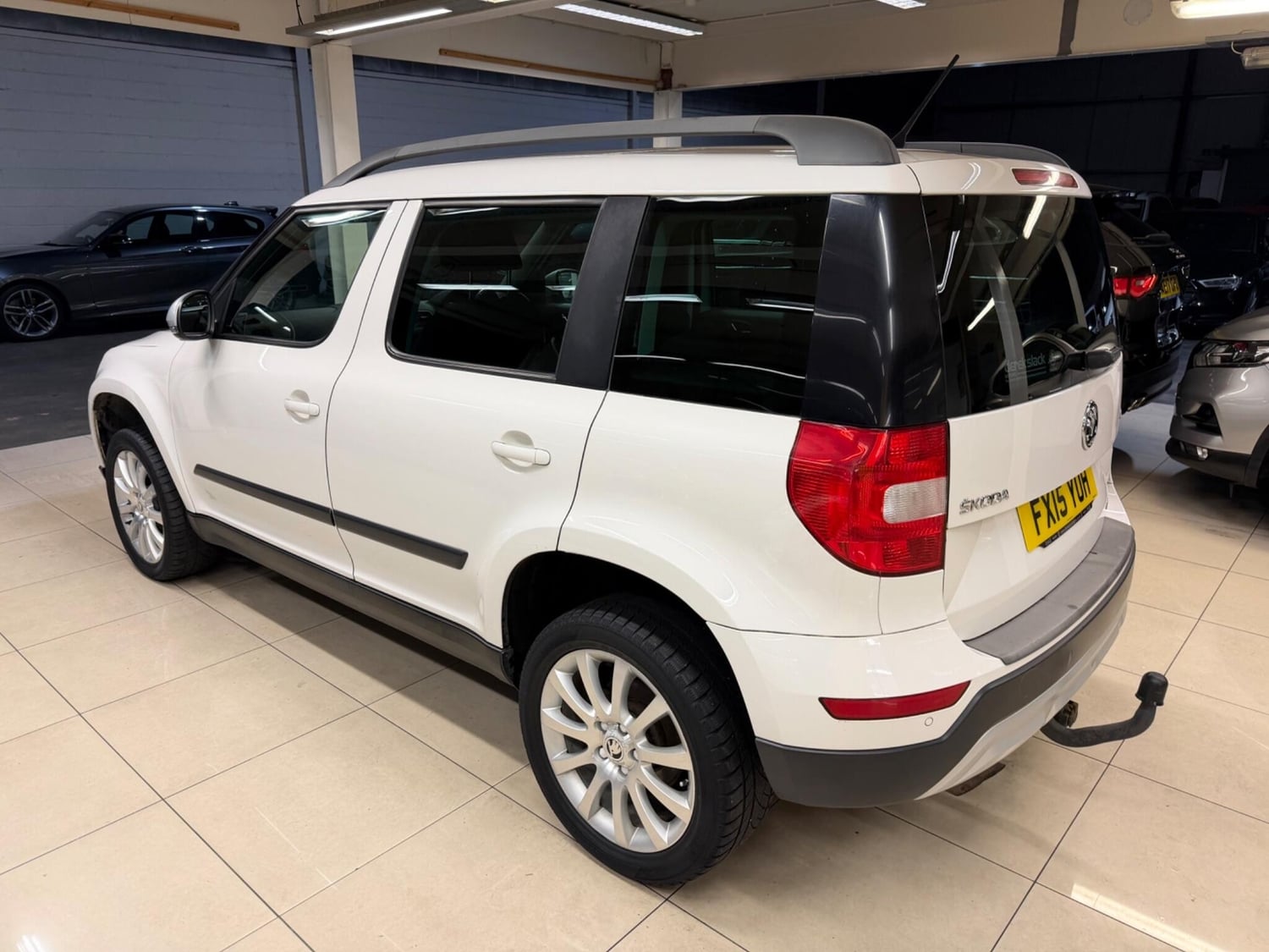 Skoda Yeti 2015 - Cars