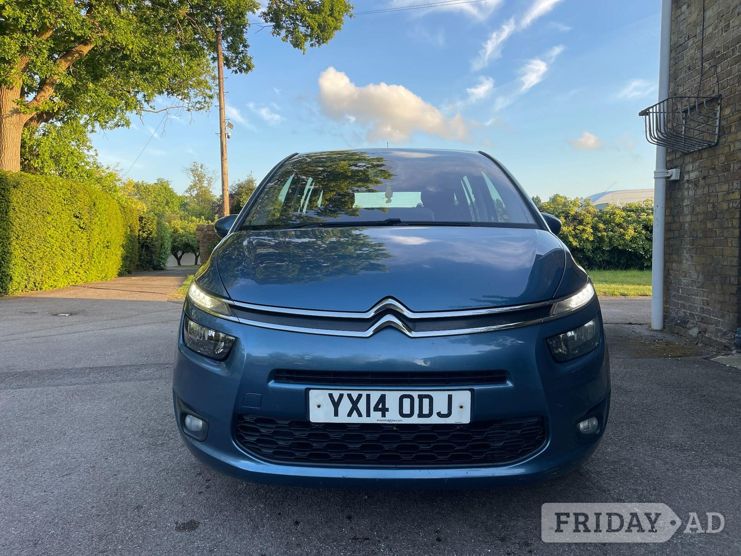 [ berth ]Citroen Grand C4 Picasso