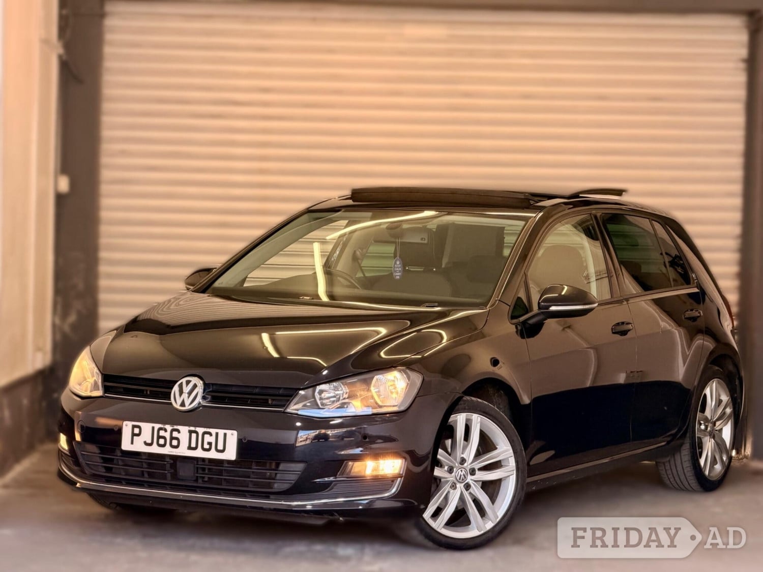 Volkswagen Golf 2016 - Cars in Feltham