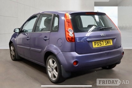 [ berth ]Ford Fiesta