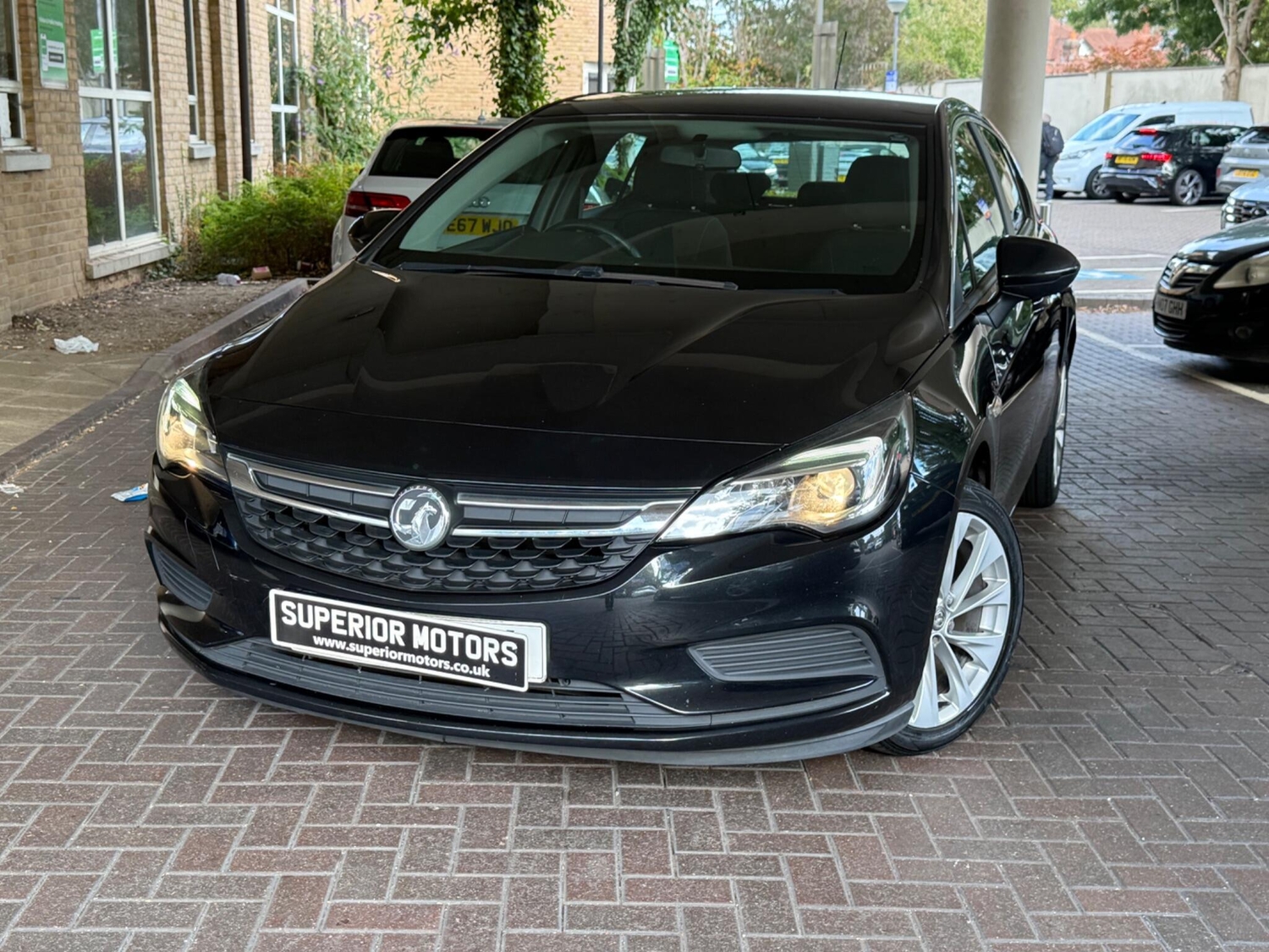[ berth ]Vauxhall Astra
