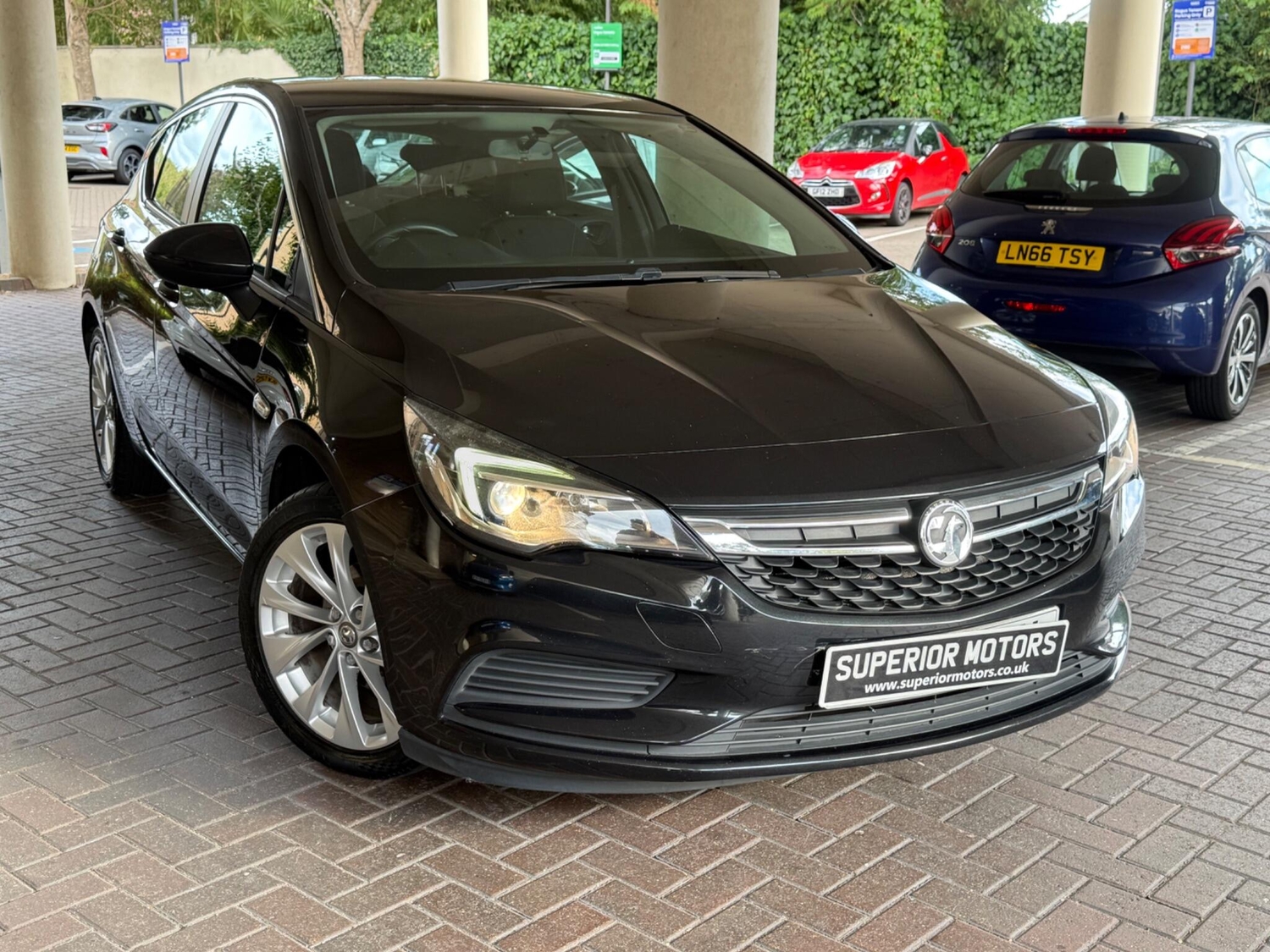 Vauxhall Astra 2016 - Cars