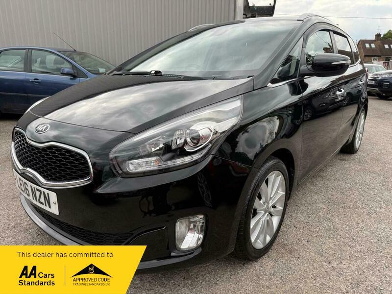 [ berth ]Kia Carens